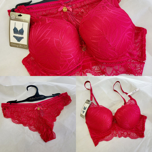 Matching Lace Pink Pushup Bra Set and Thong